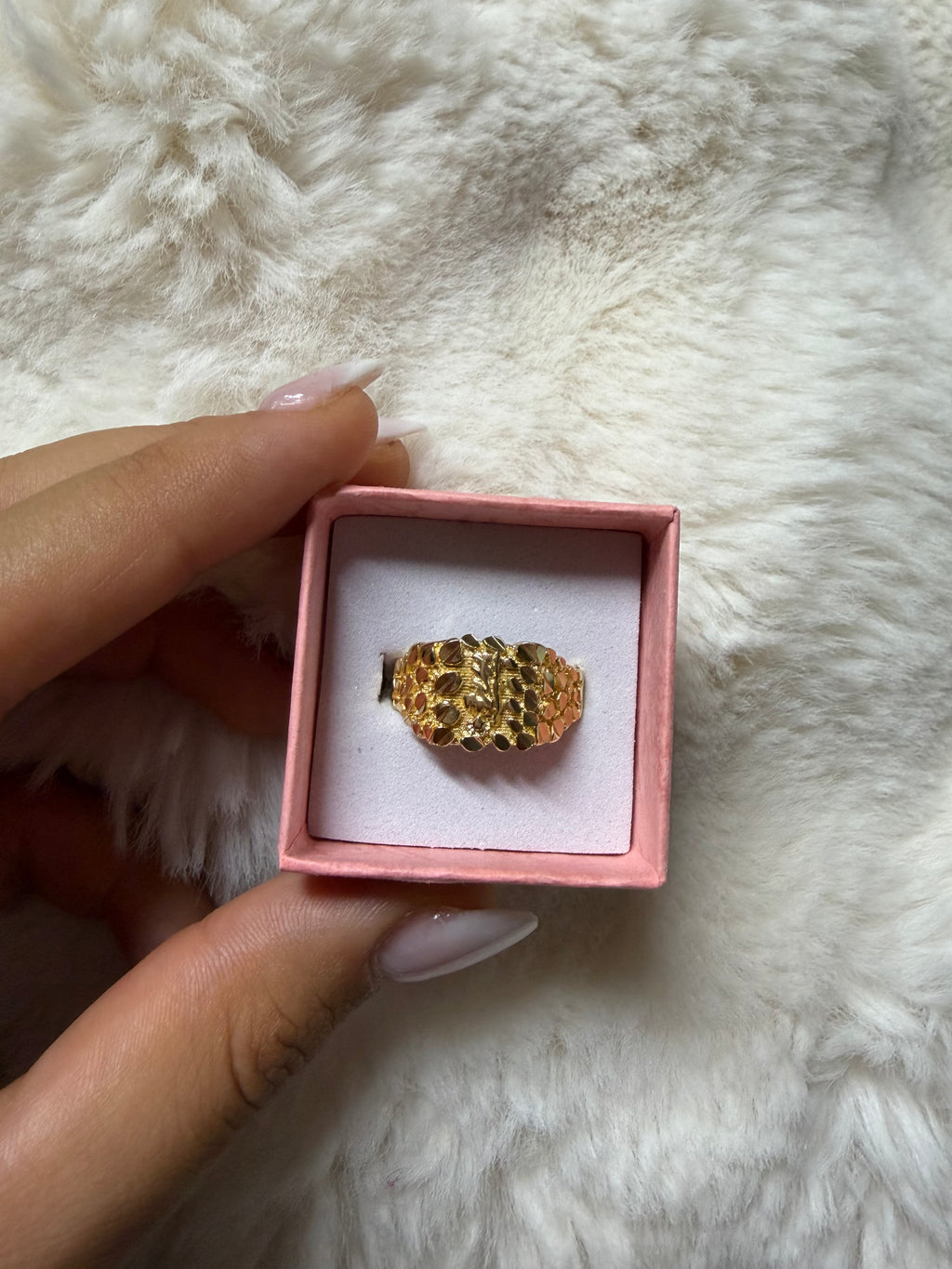NUGGET RING