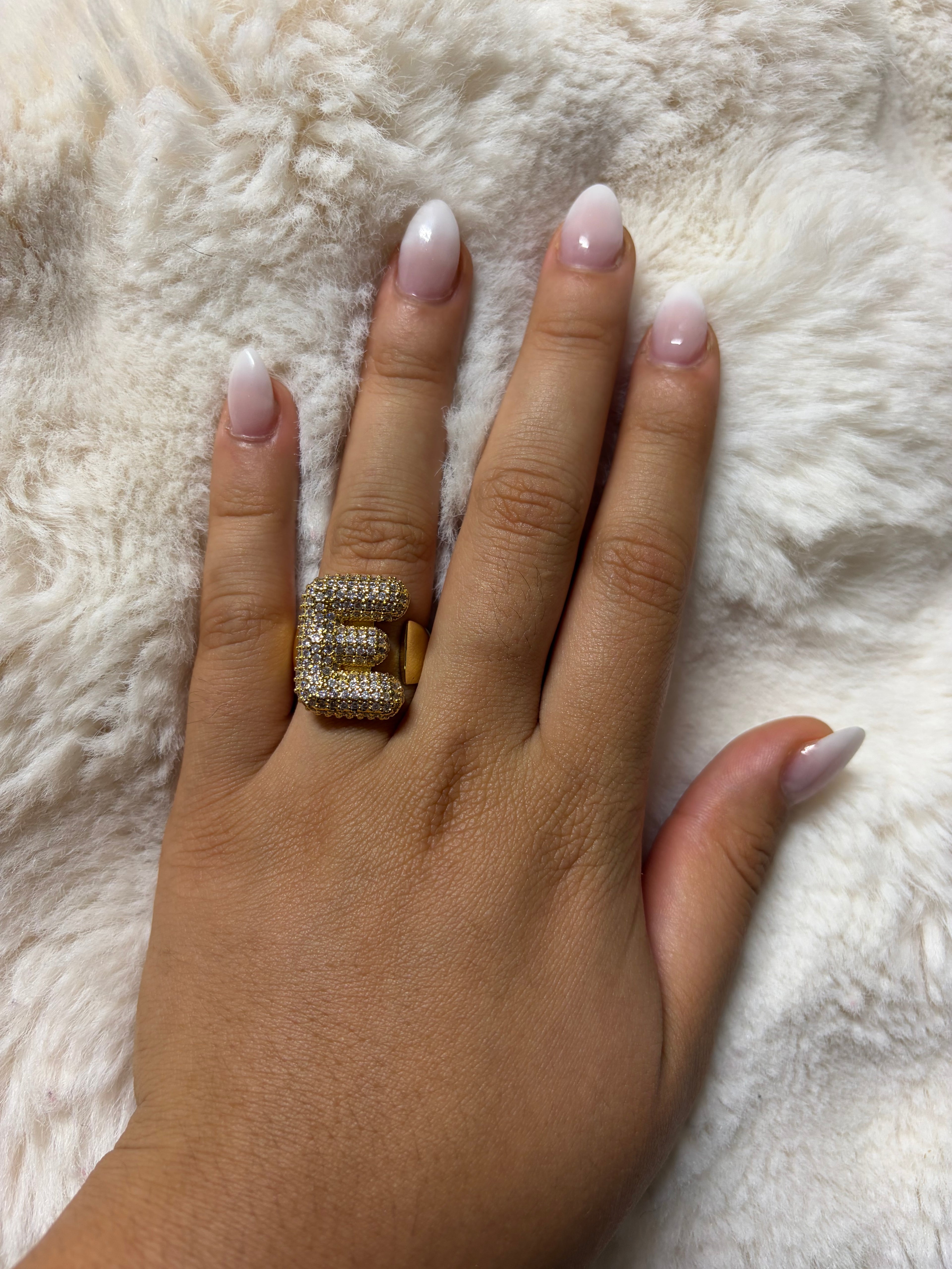LETTER "E" ADJUSTABLE RING