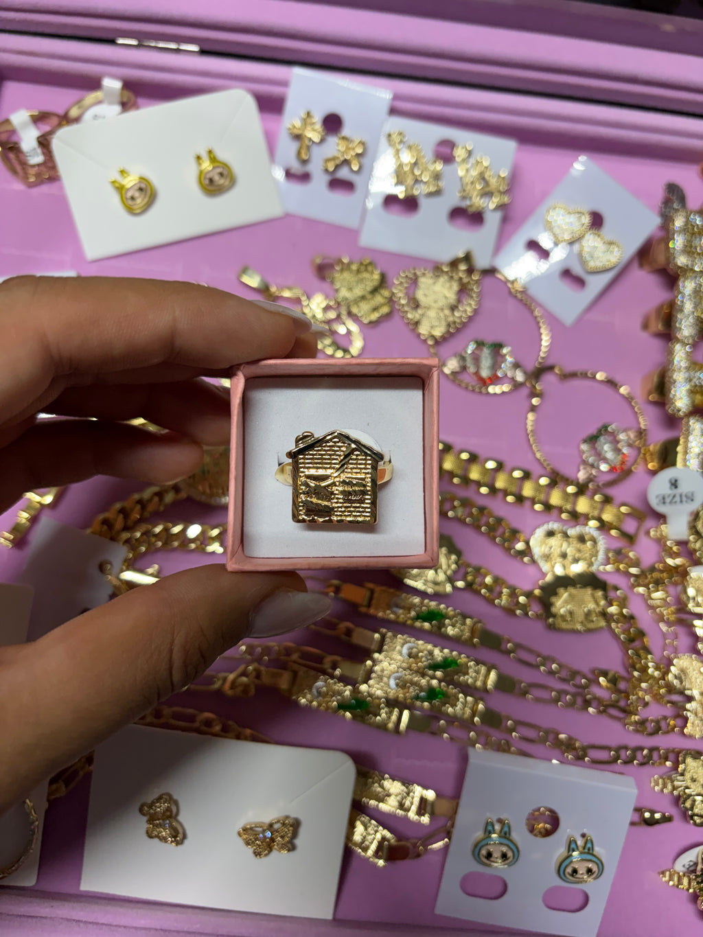 HOUSE RING