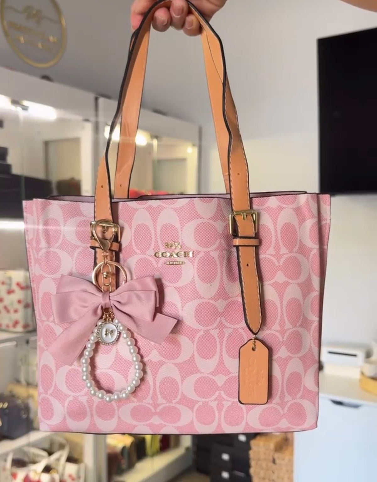 MEGAN BIG HANDBAG WITH BOW
